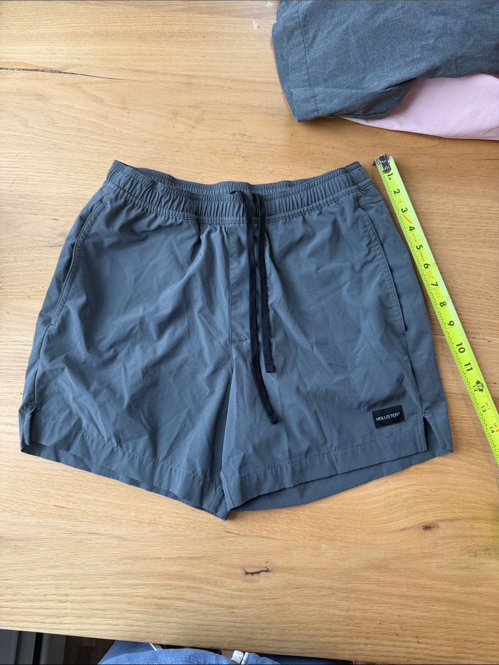 Hollister Men's Slate Gray Athletic Drawstring Shorts